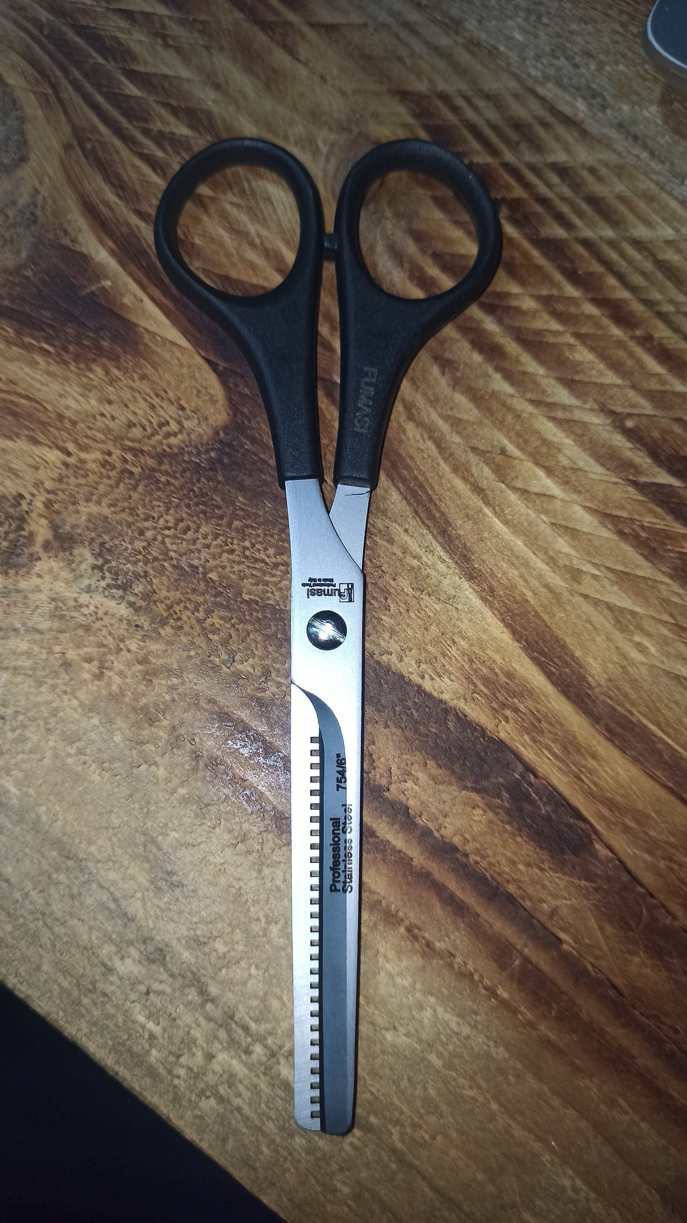 Ciseau fumasi professionnel  effilet 754/6